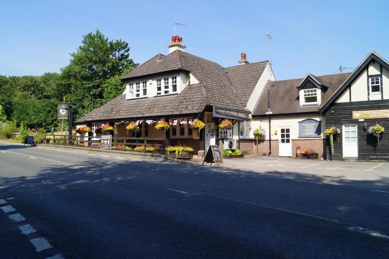 The Flying Bull Inn Liss Exterior photo